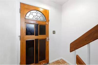 871 S Lucerne #2, Los Angeles, CA 90005 - Photo 2