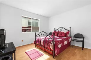 871 S Lucerne, Los Angeles, CA 90005 - Photo 18