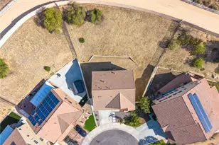 15910 Angel Fire Ct, Moreno Valley, CA 92555 - Photo 58