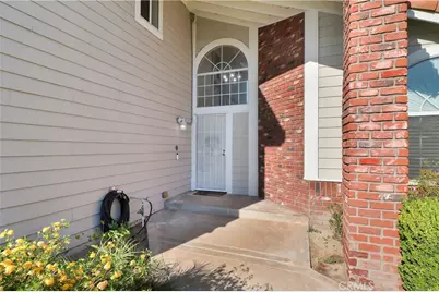 21040 Lord Murphy Court, Moreno Valley, CA 92557 - Photo 10