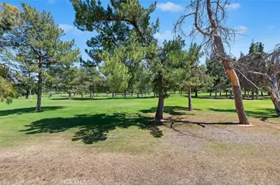 7296 Linares, Jurupa Valley, CA 92509 - Photo 38