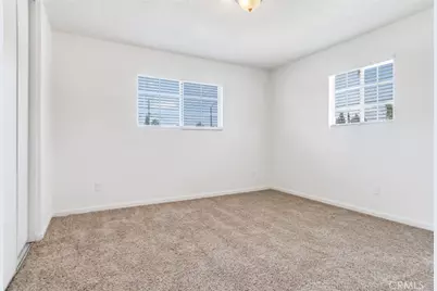 8955 Holly, Riverside, CA 92503 - Photo 14