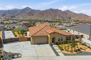 21159 Blue Jeans Ct, Riverside, CA 92507 - Photo 10