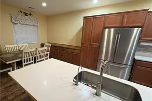 13427 Cypress, Victorville, CA 92395 - Photo 4