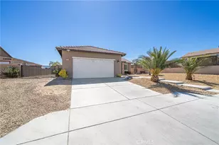 13427 Cypress, Victorville, CA 92395 - Photo 36