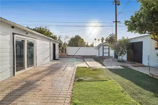 126 N Cota, Corona, CA 92882 - Photo 24