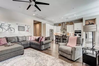 11137 Briar Rose Court, Corona, CA 92883 - Photo 14