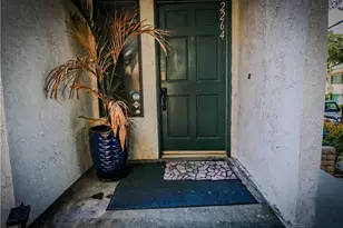 2264 Rose Ave, Signal Hill, CA 90755 - Photo 2