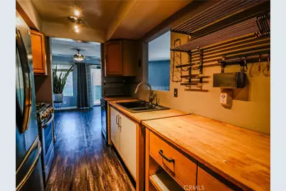 2264 Rose Avenue, Signal Hill, CA 90755 - Photo 32