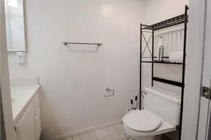 2264 Rose Ave, Signal Hill, CA 90755 - Photo 10