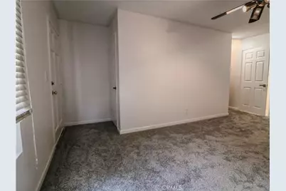 2264 Rose Avenue, Signal Hill, CA 90755 - Photo 6