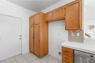 29151 Whitegate Ln, Highland, CA 92346 - Photo 16