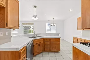 29151 Whitegate Ln, Highland, CA 92346 - Photo 18