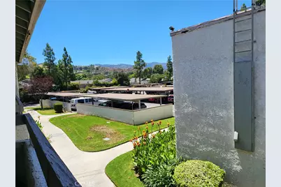 25011 Peachland Avenue #229, Newhall, CA 91321 - Photo 12