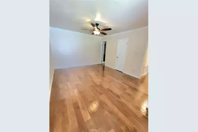 25011 Peachland Avenue #229, Newhall, CA 91321 - Photo 8