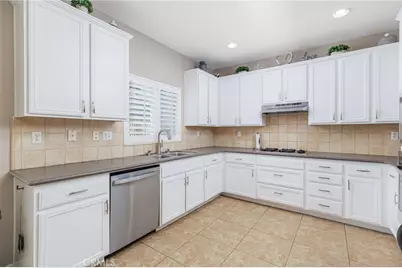 7579 Isla, Hemet, CA 92545 - Photo 8