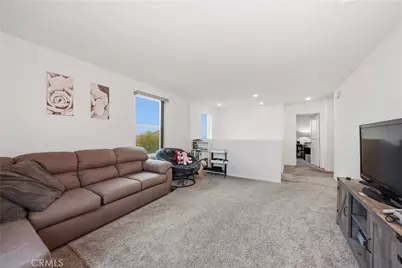 14482 Chumash, Victorville, CA 92394 - Photo 20