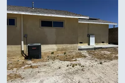 9404 Mesa, Lucerne Valley, CA 92356 - Photo 14