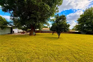 1335 S Hamilton, Pomona, CA 91766 - Photo 60