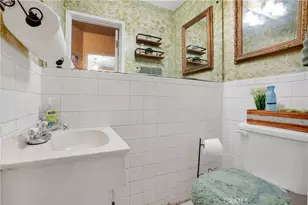 2510 W 80th, Inglewood, CA 90305 - Photo 22