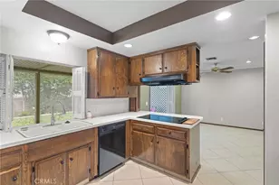 26433 Chestnut Dr, Hemet, CA 92544 - Photo 10