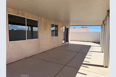 13577 Monterey, Victorville, CA 92392 - Photo 16