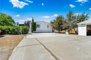 10164 White, Phelan, CA 92371 - Photo 22
