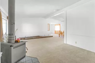 10164 White, Phelan, CA 92371 - Photo 2