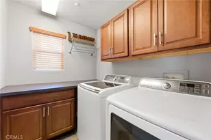 1686 Gilliam Ct, Riverside, CA 92501 - Photo 32