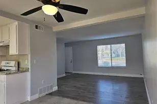 1015 Clark St, Riverside, CA 92501 - Photo 2