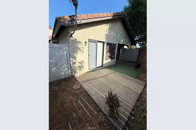 5050 Canyon Crest, Riverside, CA 92507 - Photo 18