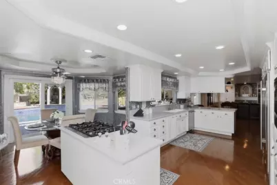 1210 Versailles, Riverside, CA 92506 - Photo 28