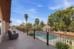 1210 Versailles, Riverside, CA 92506 - Photo 44