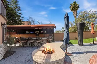 1210 Versailles, Riverside, CA 92506 - Photo 54