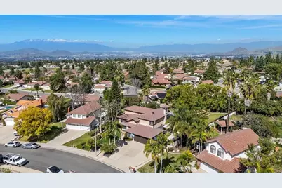 1210 Versailles, Riverside, CA 92506 - Photo 14