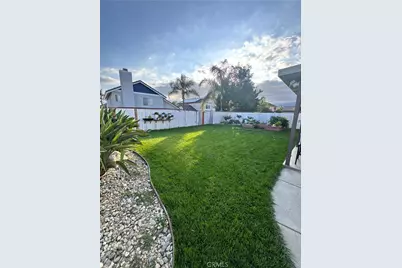 13533 Sutter Court, Fontana, CA 92336 - Photo 16