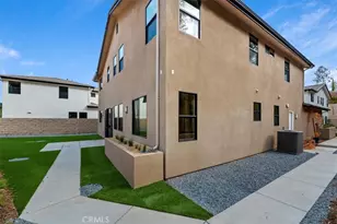 1019 N Staley Ln, Los Angeles, CA 90042 - Photo 50