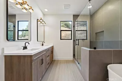 1019 N Staley Lane, Los Angeles, CA 90042 - Photo 44