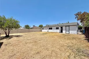 455 E S, Rialto, CA 92376 - Photo 12