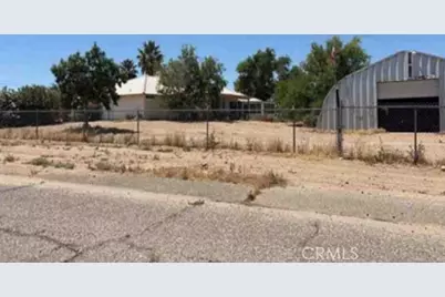 10695 5th, Hesperia, CA 92345 - Photo 4