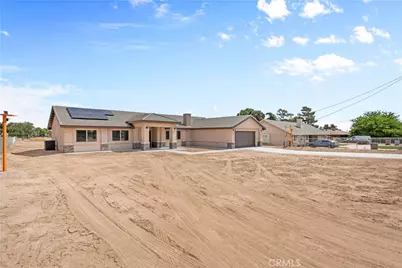 15162 Larch, Hesperia, CA 92345 - Photo 2