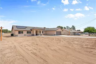 15162 Larch, Hesperia, CA 92345 - Photo 2