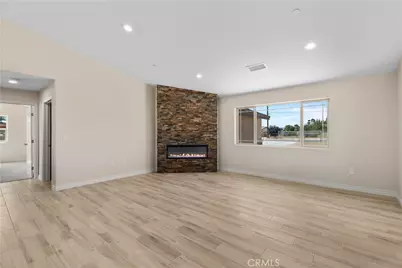 15162 Larch, Hesperia, CA 92345 - Photo 14