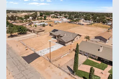 15162 Larch, Hesperia, CA 92345 - Photo 36
