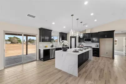 15162 Larch, Hesperia, CA 92345 - Photo 8