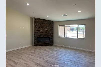 15162 Larch, Hesperia, CA 92345 - Photo 10