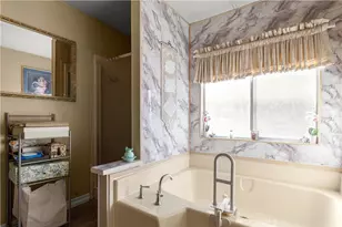 1456 E Philadelphia, Ontario, CA 91761 - Photo 20