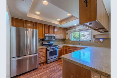 1302 Via Vista, Riverside, CA 92506 - Photo 2