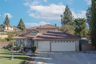 1302 Via Vista, Riverside, CA 92506 - Photo 22