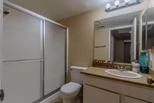 1302 Via Vista, Riverside, CA 92506 - Photo 18